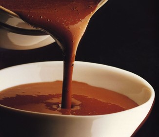 Préparez facilement un chocolat chaud épais, onctueux et gourmand