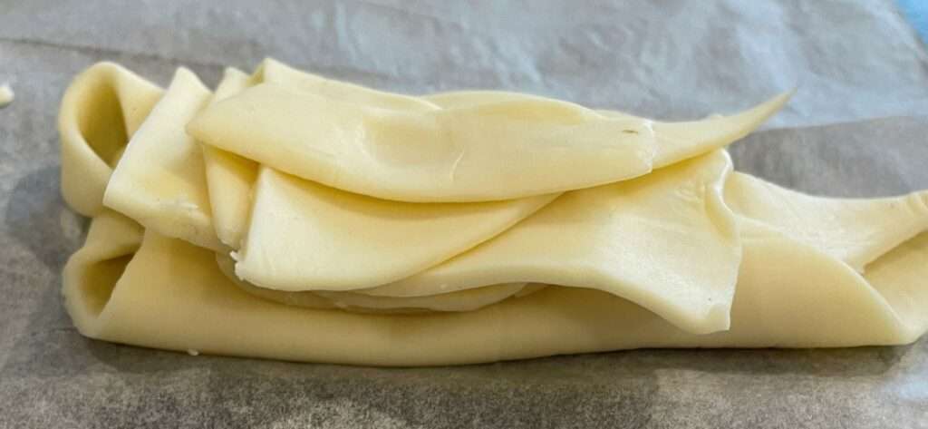 photo de chutes de pâte feuilletée